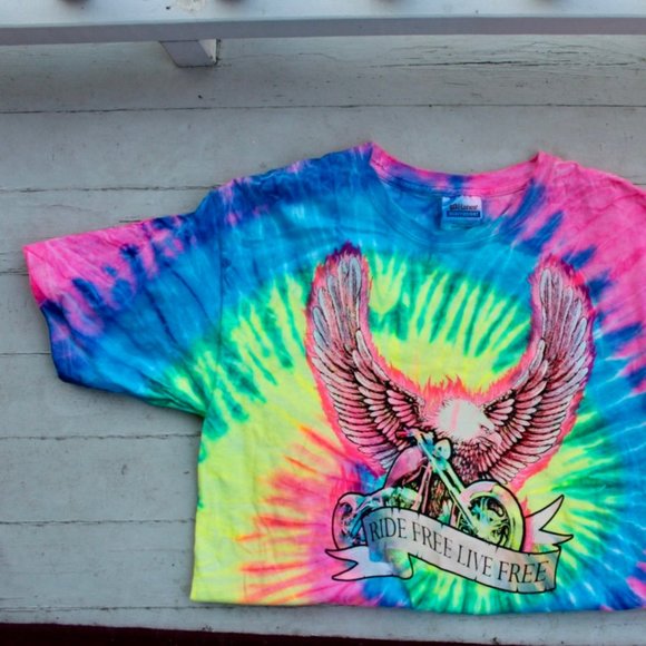 Vintage Tops - Tie Dye Graphic Tee 🔥